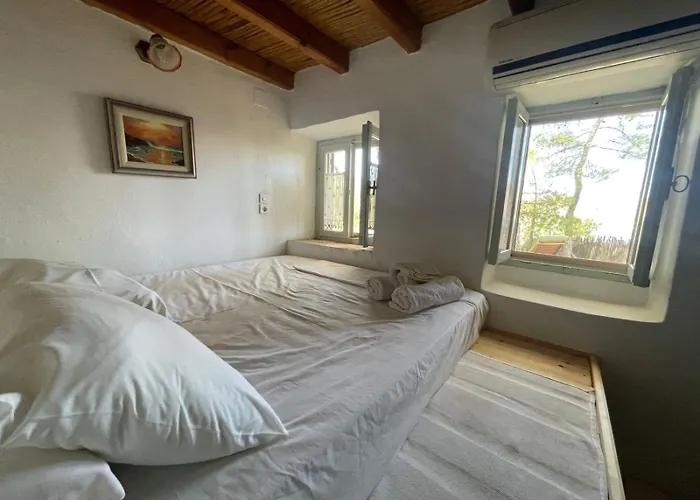 Petrino 2 - Traditional Lerian House 펜션 *